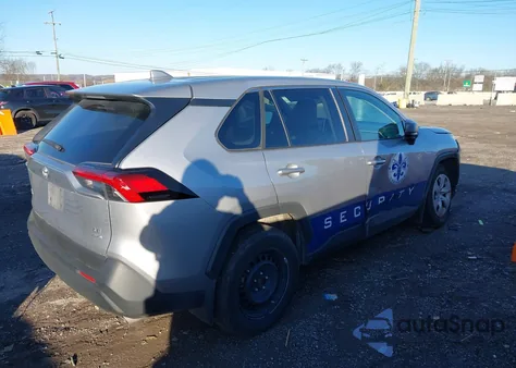 2023 Toyota Rav4 Le z USA, uszkodzony, nr VIN 2T3F1RFVXPC380390